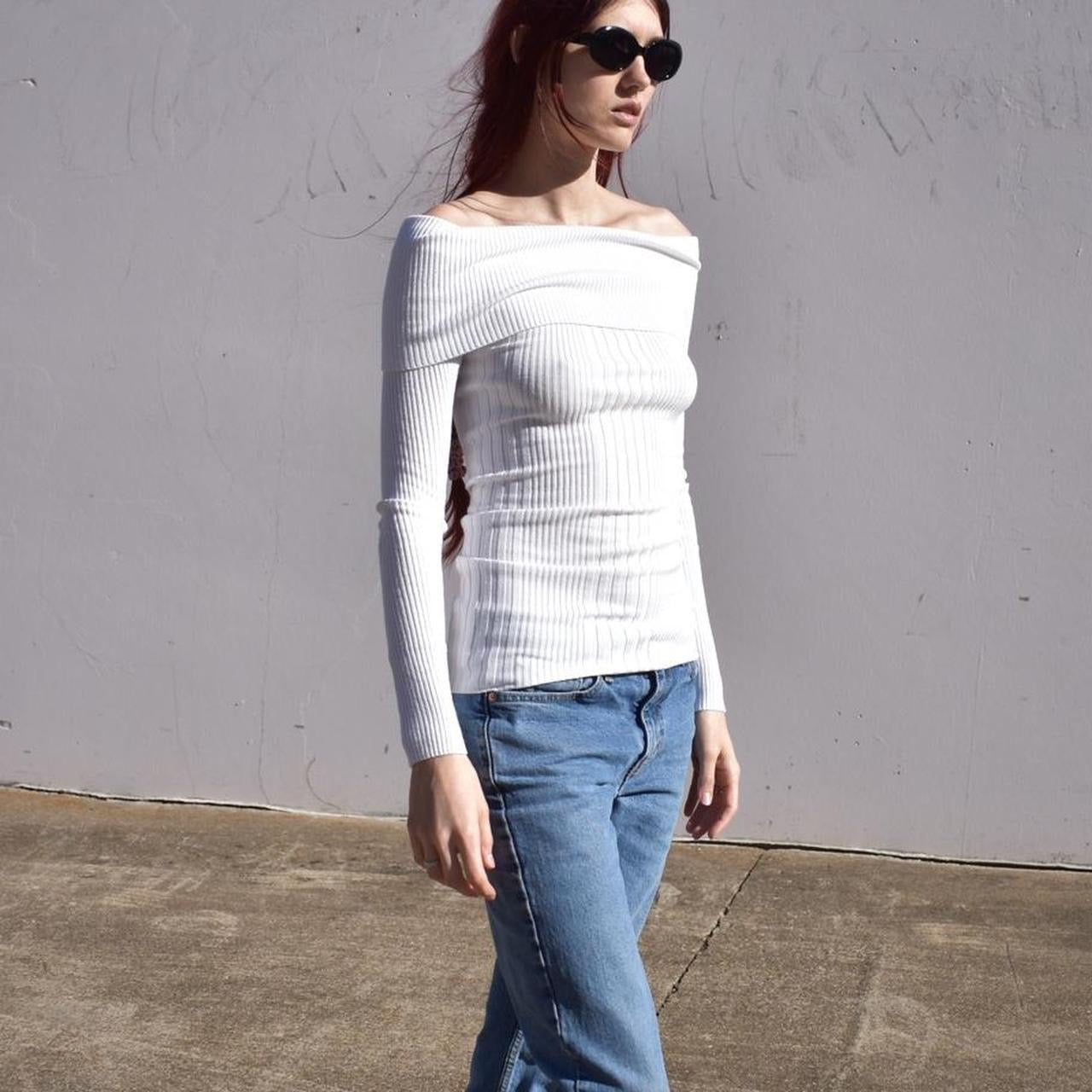 Vintage 2000’s Off The Shoulder Ribbed Long Sleeve Shirt